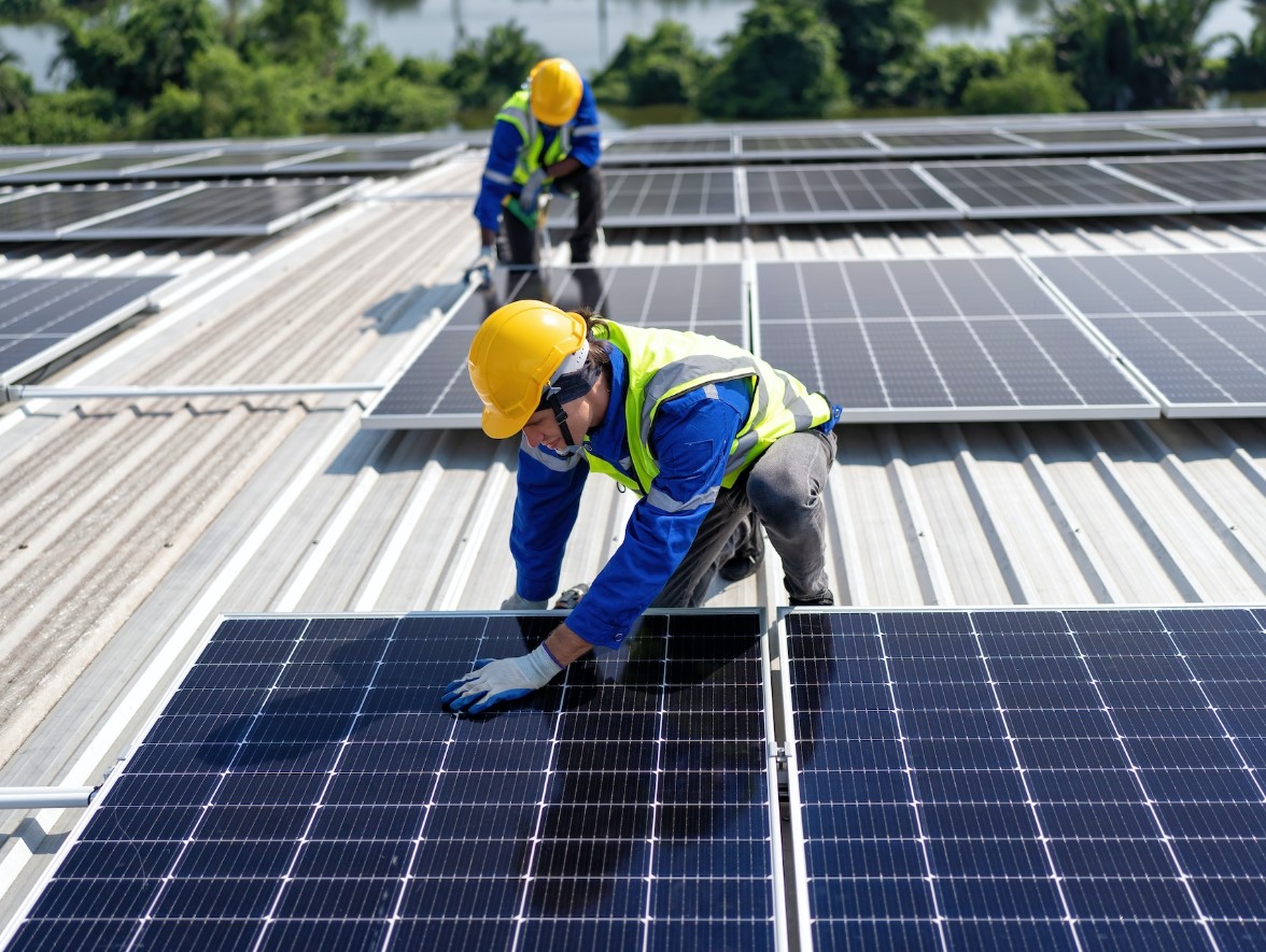 Day Lighting System – Integrated Solar to LED Daylight Lighting Solution for Workshops Warehouses and Industrial Buildings